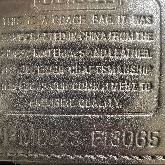 Coach Hamptons Signature Carryall Black Grey Jacquard Shoulder Bag LIKE NEW - Picture 11 of 11